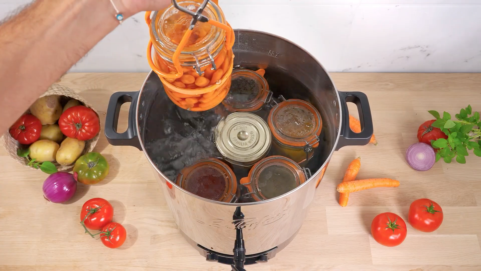 Charger la vidéo: Tuto pince à bocal