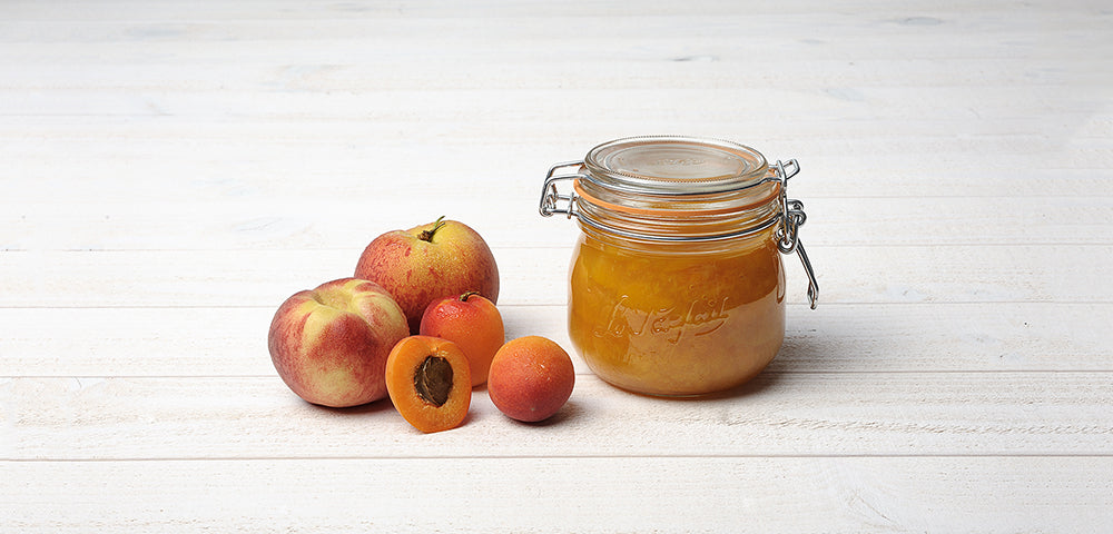 Compote pêche/abricot en conserve